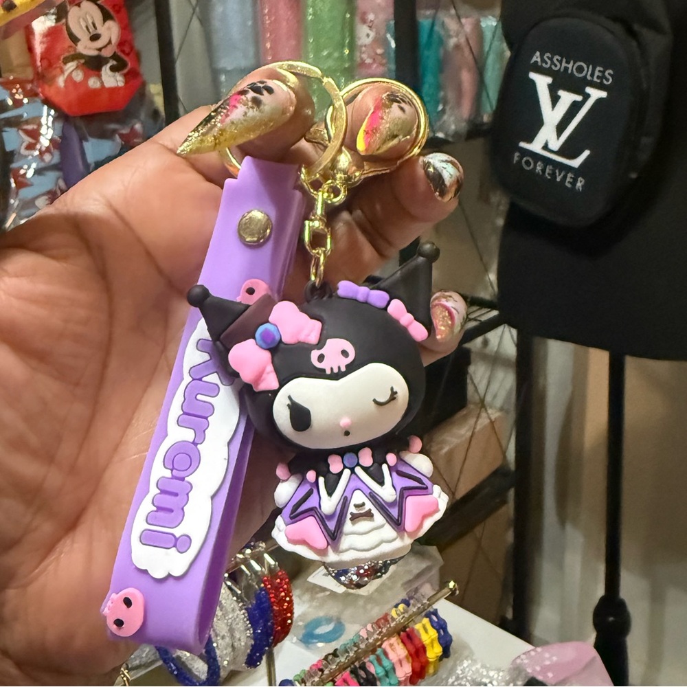 •Sweet but Savage• New Kuromi Keychain Bag Charm NWOT - Picture 2 of 3